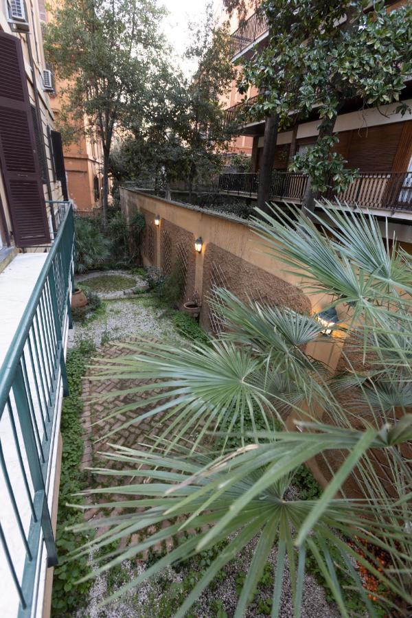 Villa Torlonia Apartment โรม ภายนอก รูปภาพ